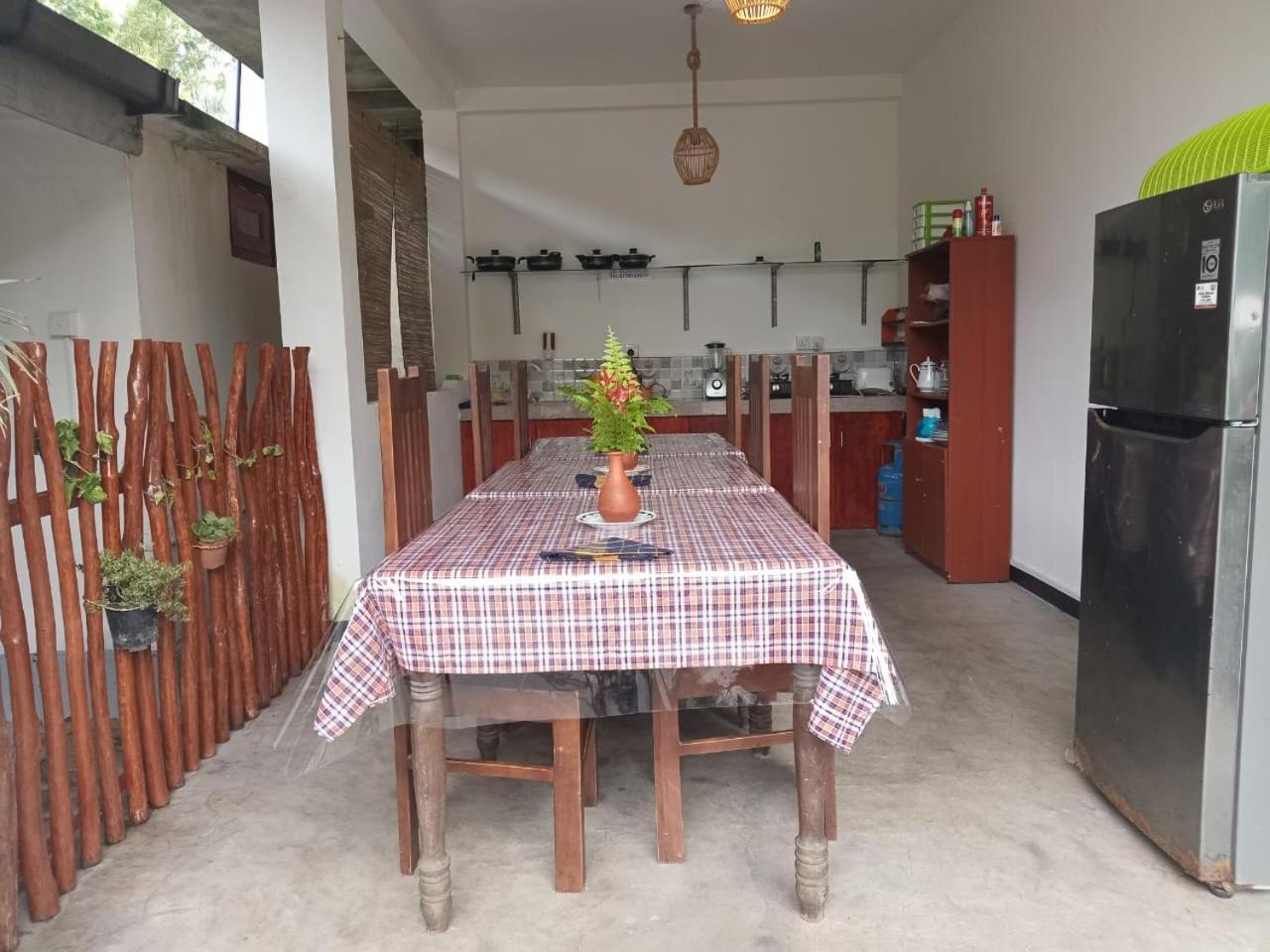 Little Villa Guest House Ahangama Δωμάτιο φωτογραφία
