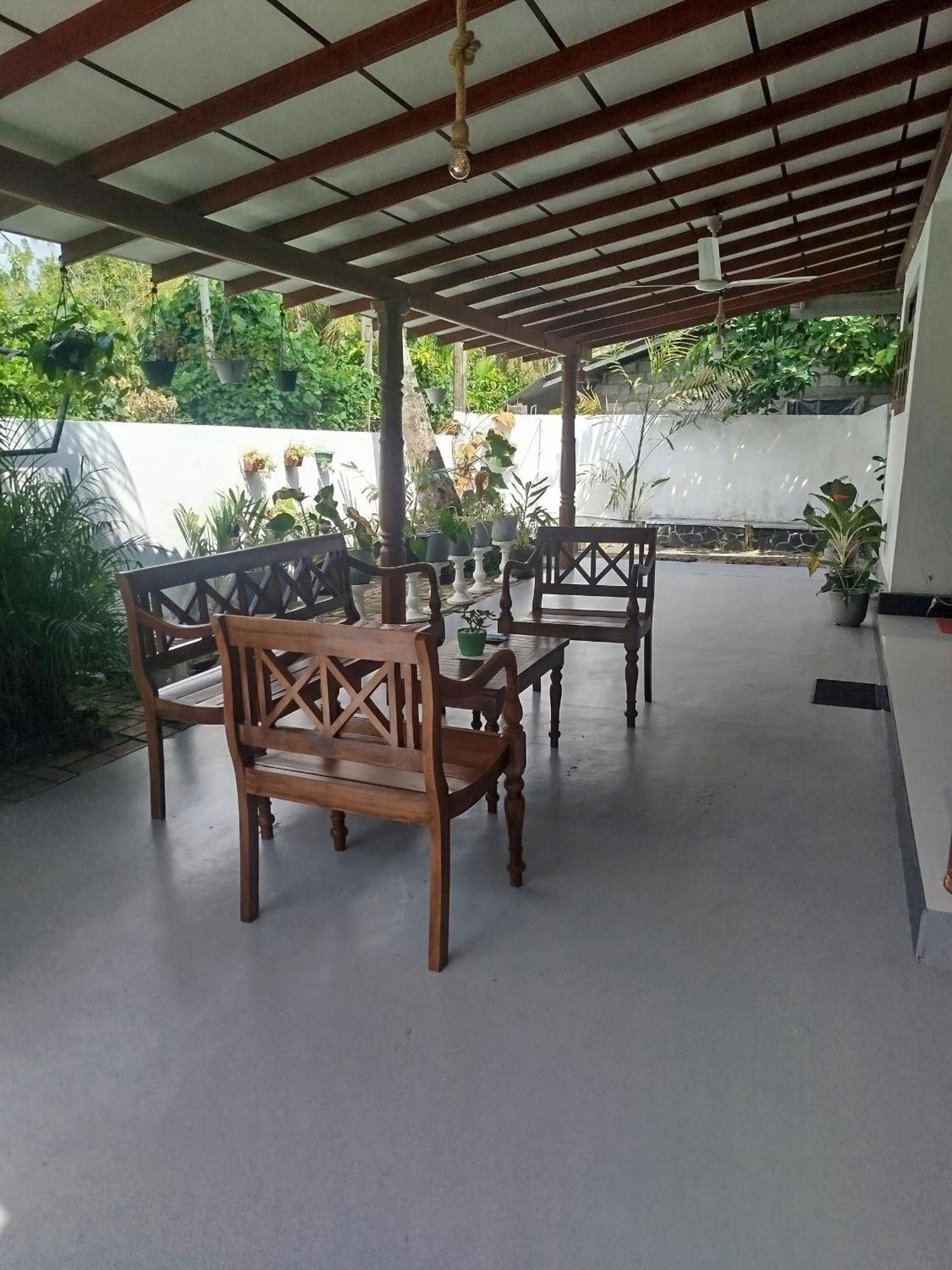 Little Villa Guest House Ahangama Δωμάτιο φωτογραφία