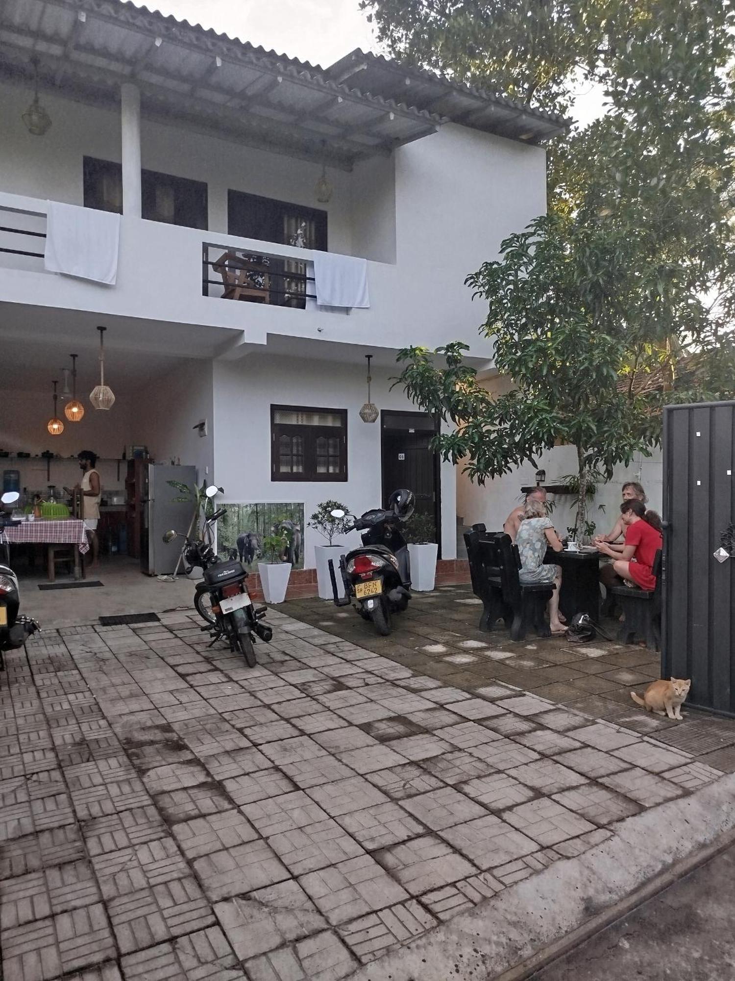 Little Villa Guest House Ahangama Εξωτερικό φωτογραφία
